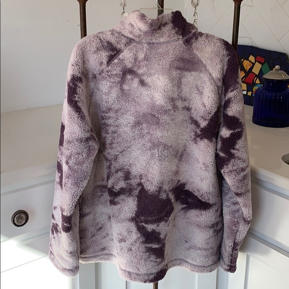 The North Face Fleece Jacket - Picture 2 of 12